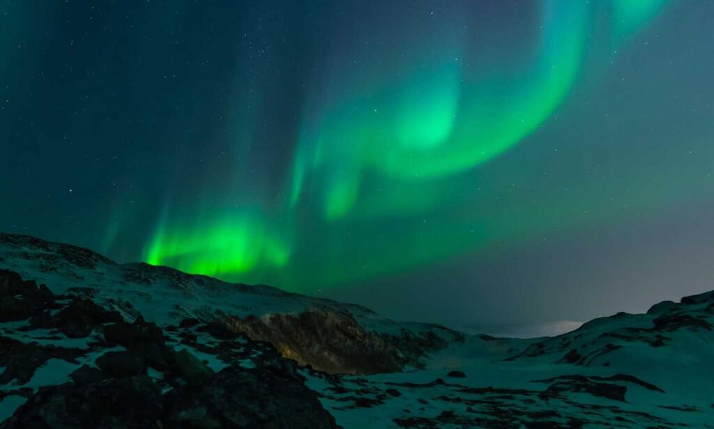 layered hairstyles round face double chin medium length hairstyles